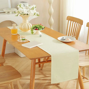Chemin de table noel rouge polyester uni infroissable