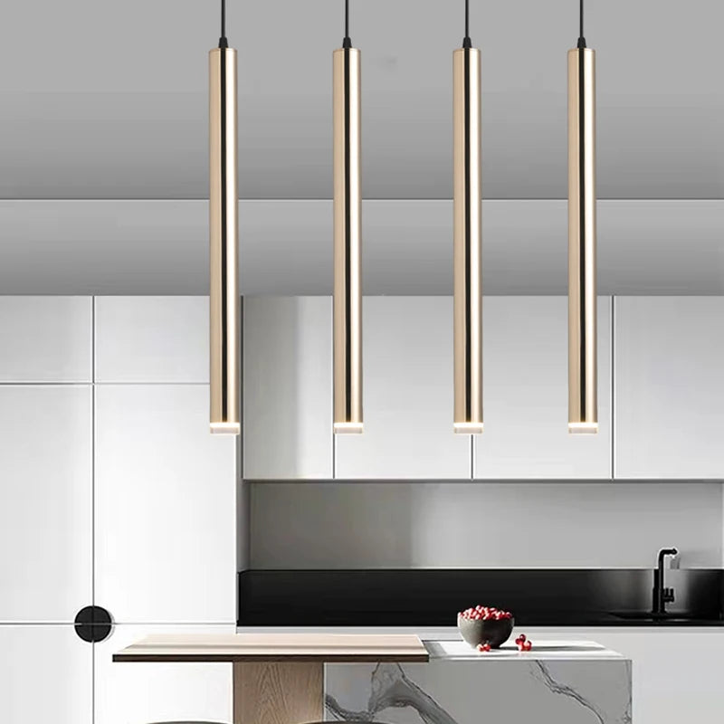 Modern gold LED pendant light for minimalist interiors - vue 4 sur 14