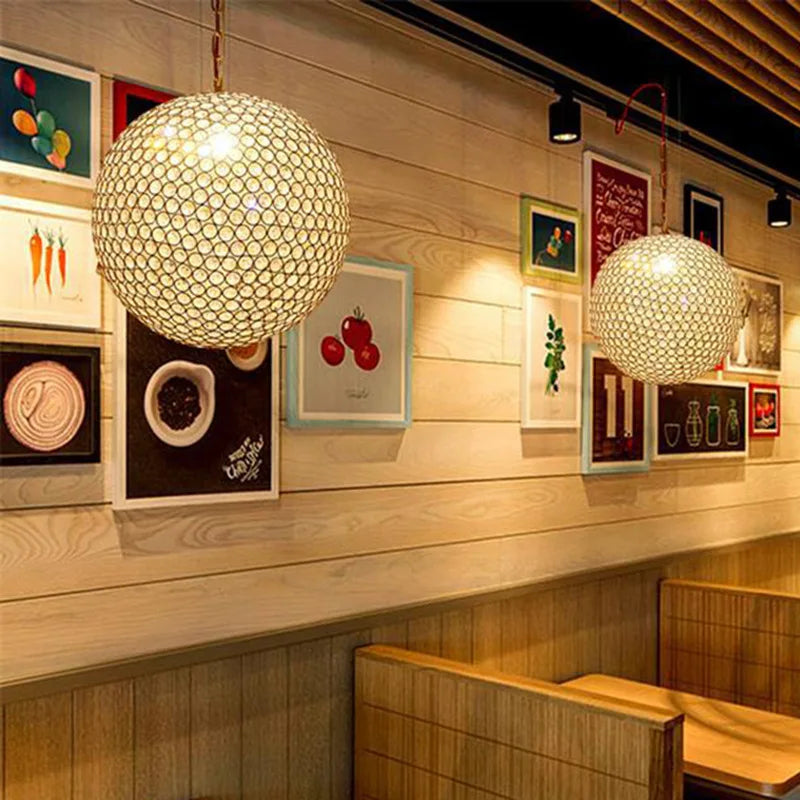 lustre moderne en cristal boule ronde avec éclairage led - vue 5 sur 7