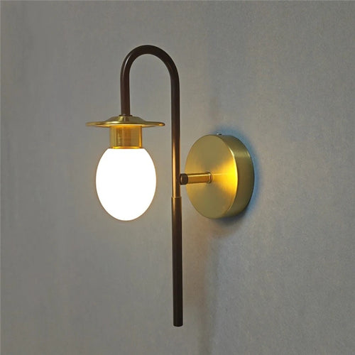 Modern egg-shaped wall light with creative minimalist design - vue 2 sur 8