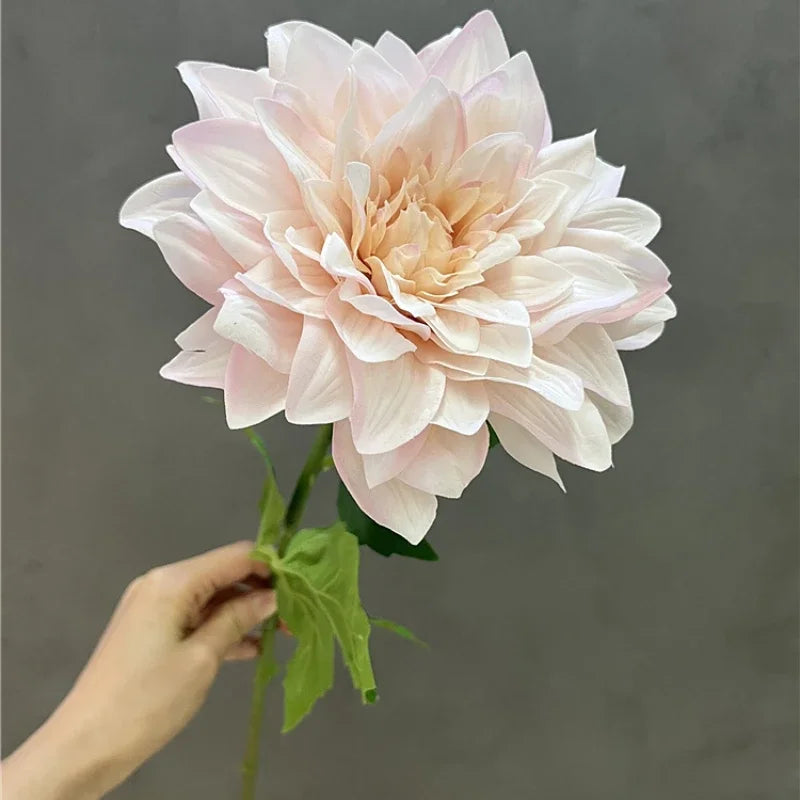 Set of 2 realistic artificial dahlia flowers for indoor decoration - vue 5 sur 9