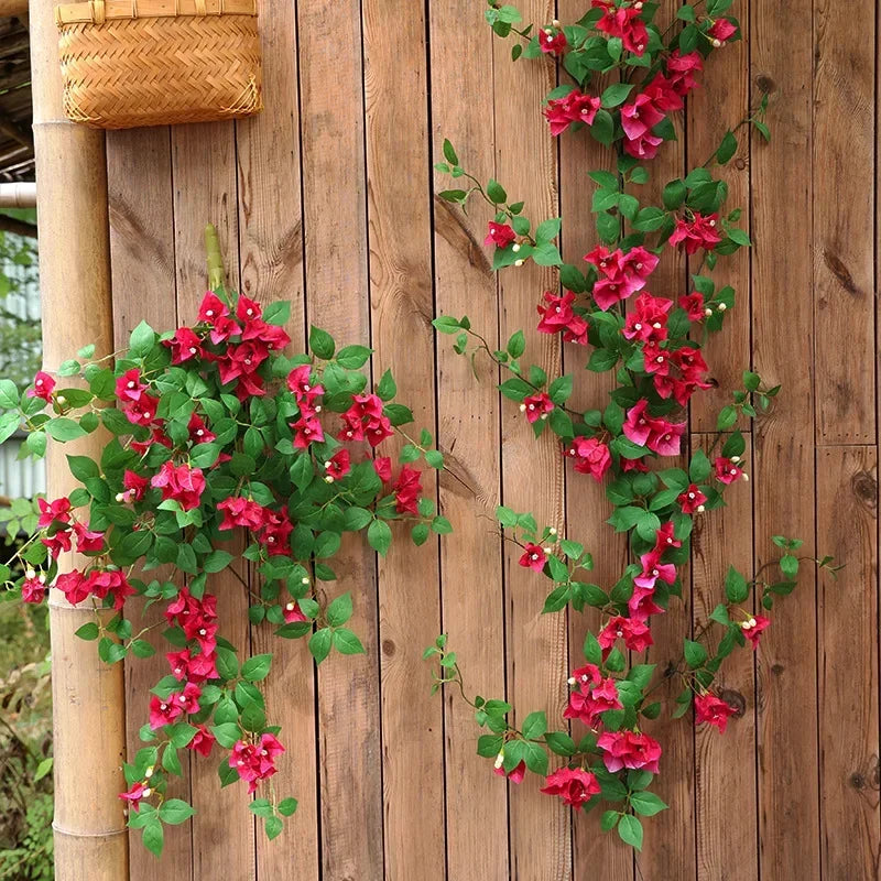 décoration en soie de prunes triangulaires à suspendre - vue 2 sur 6