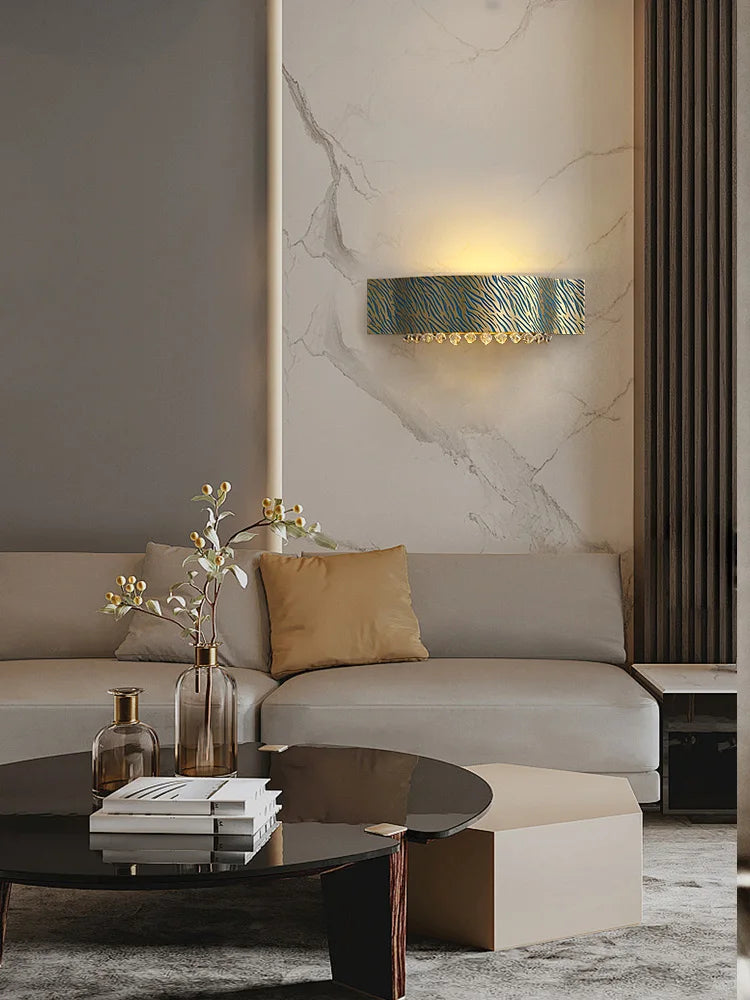 lustre en cristal et cuivre à led dimmable design moderne - vue 11 sur 20