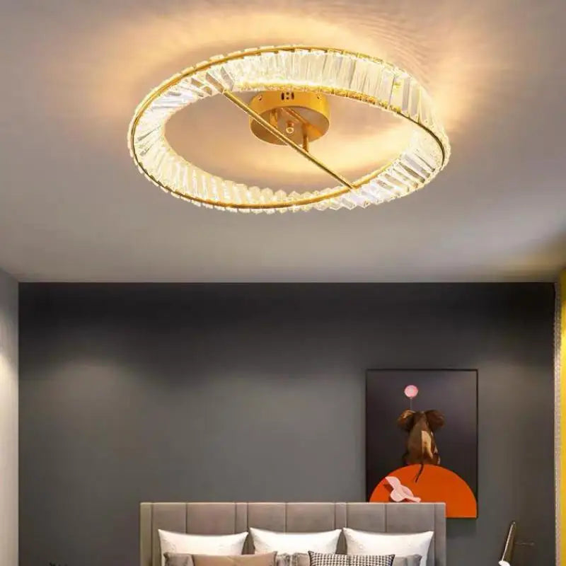 lustre moderne en or avec anneaux en cristal led