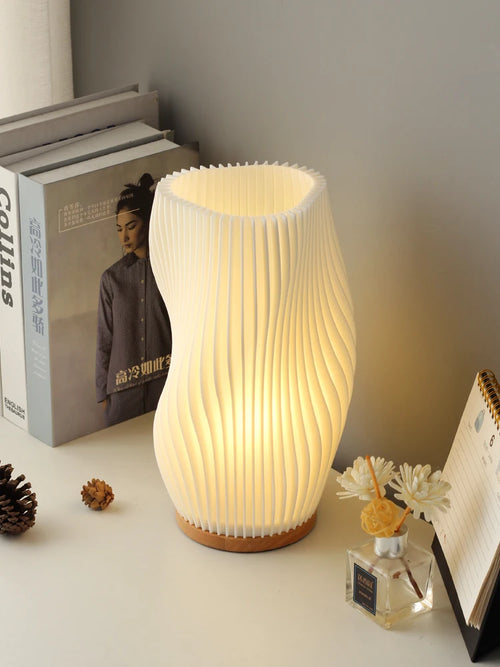 Lampe à poser Abat-jour imprimé en 3D de Style crème française - vue 6 sur 14