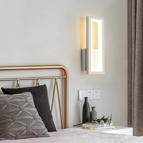 Modern minimalist LED wall light for interior decoration - vue 5 sur 12