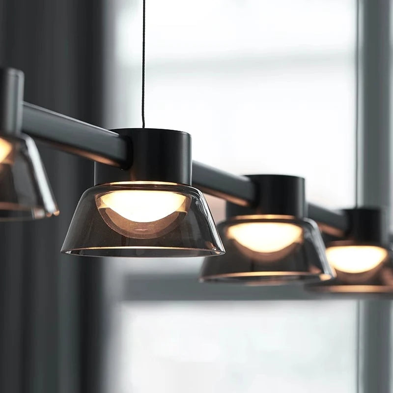 Italian minimalist glass chandelier for modern interiors - vue 5 sur 12