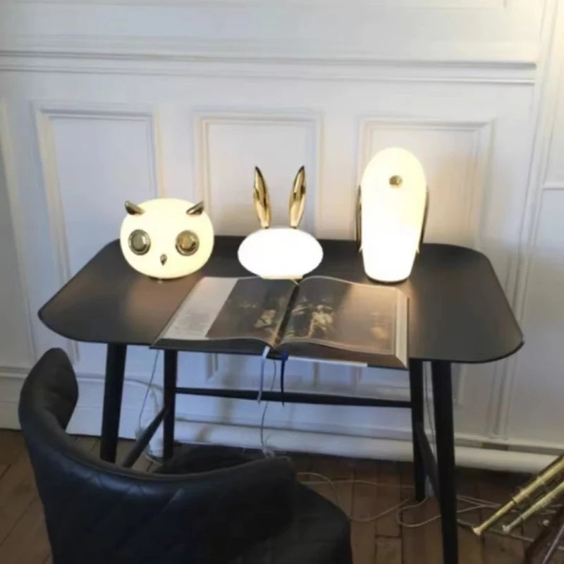 Creative minimalist animal LED desk lamp - vue 5 sur 9