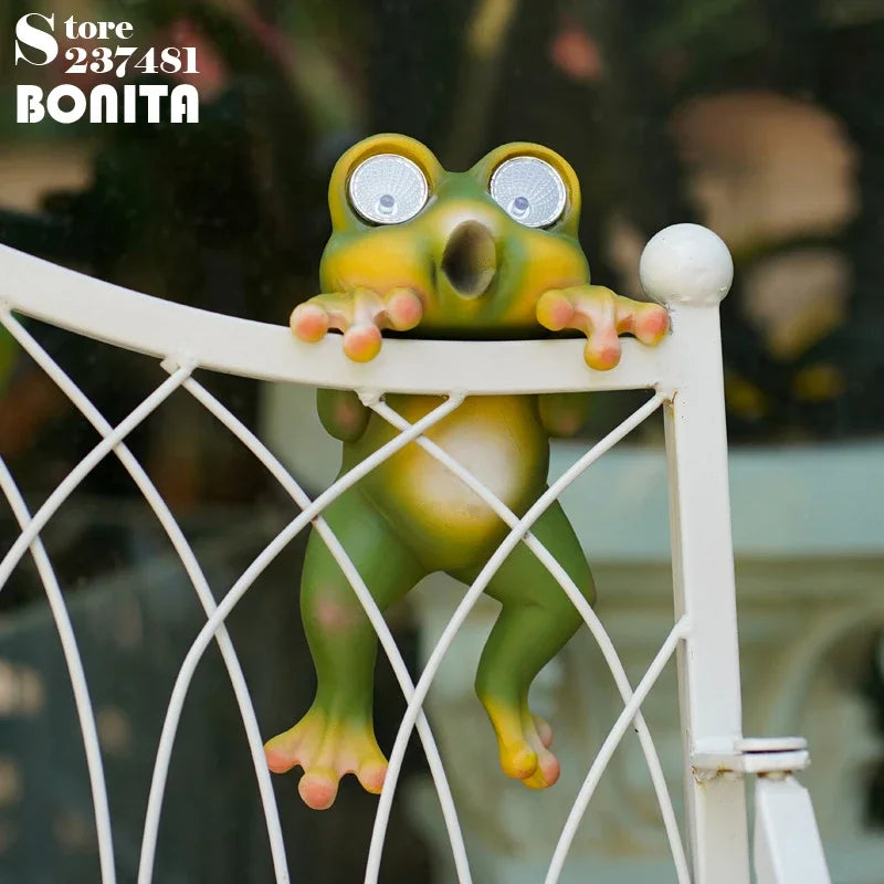 Lampe solaire de grenouille coquine studieuse pour la décoration de paysage de cour ornements en résine Led Bub lumière de jardin étanche solaire - vue 5 sur 9