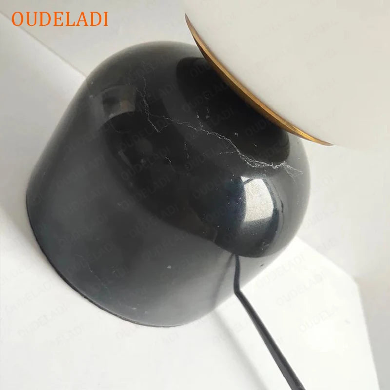 lampe de bureau led moderne en marbre avec boule de verre - vue 6 sur 9