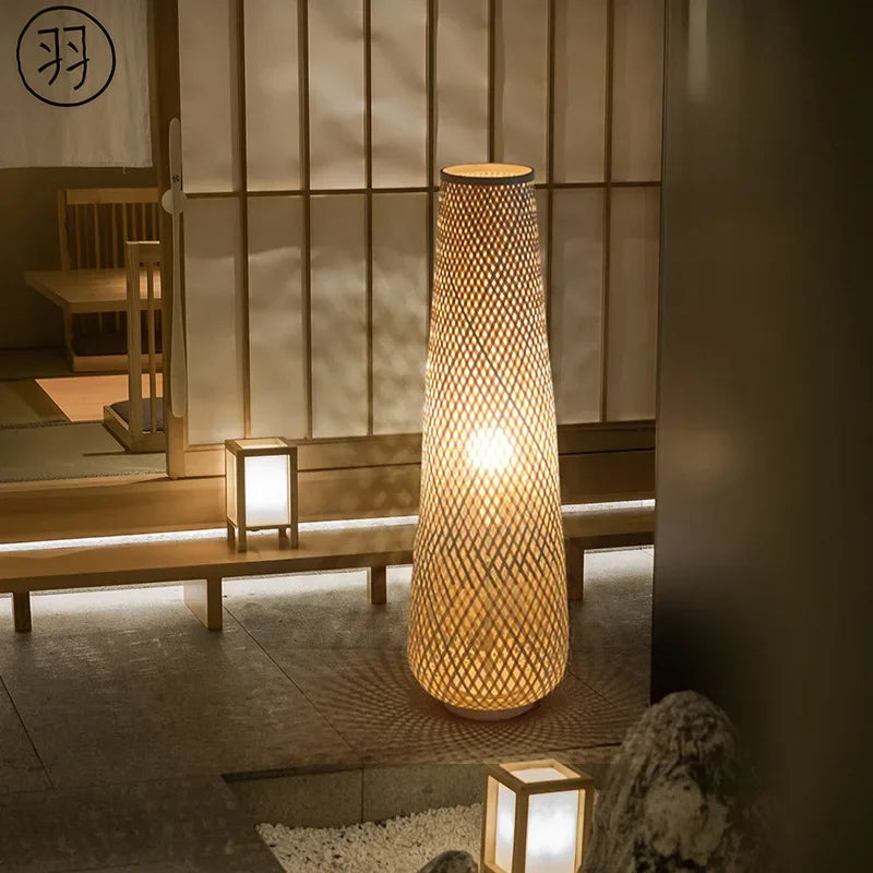 lampadaire japonais zen en bambou pour décoration intérieure