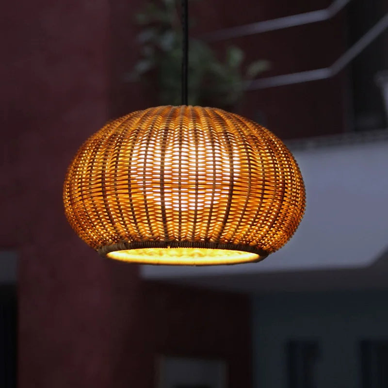 2023 Lustre étanche extérieur Suspension de style chinois Cour Villa Suspension Jardin Restaurant Lampe de tissage en rotin