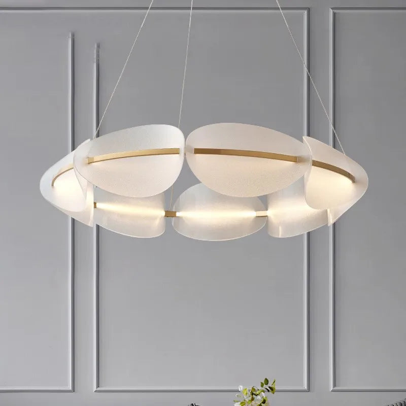 Creative Romantic Petals Acrylic Copper Pendant Lamp Modern Living Room, Bedroom, Cloakroom Decoration LED Pendant Lamp - vue 2 sur 8