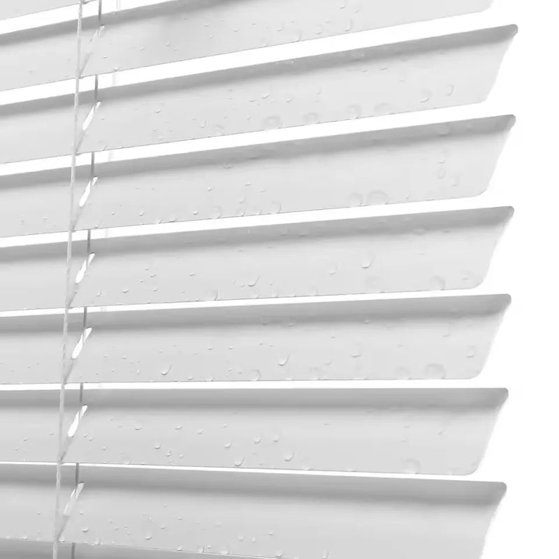 Store vénitien aluminium 25mm sur mesure commande manuelle