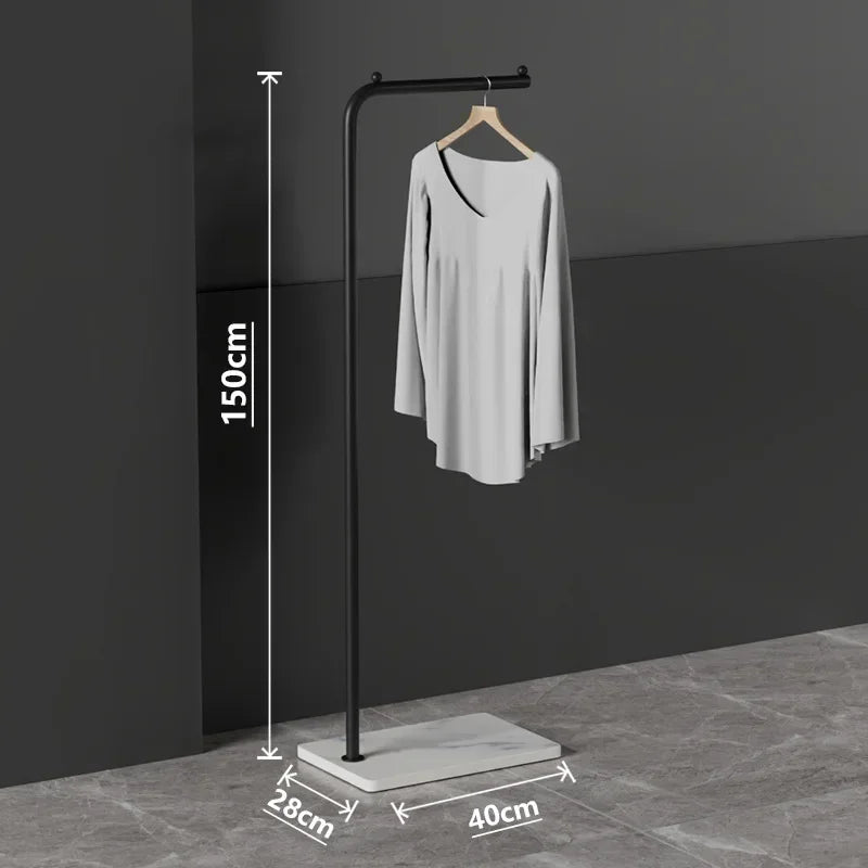 porte-vêtements nordique léger et moderne pour rangement élégant