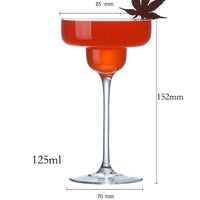 Verres elegants a pied pour cocktails champagne vin