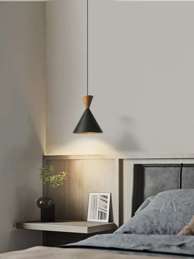 Modern and Minimalist Master Bedroom Bedside Pendant Light, Personalized and Luxurious All Copper Walnut Bar Hanging Line Light - vue 1 sur 10