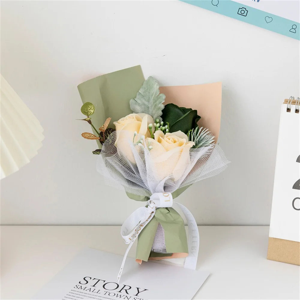 petit bouquet de roses artificielles pour la saint-valentin décoratif - vue 12 sur 13