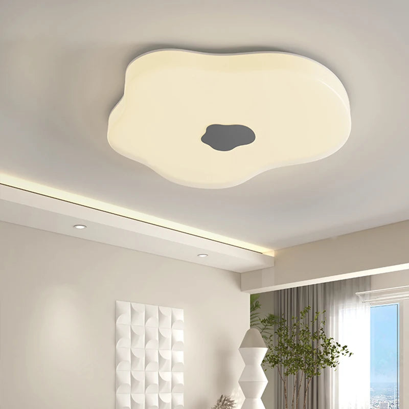 Modern minimalist LED ceiling light for decorative interior lighting - vue 3 sur 9