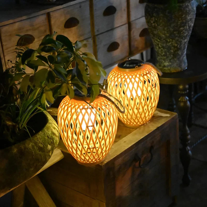 lanterne solaire en rotin pour ambiance extérieure créative - vue 5 sur 23