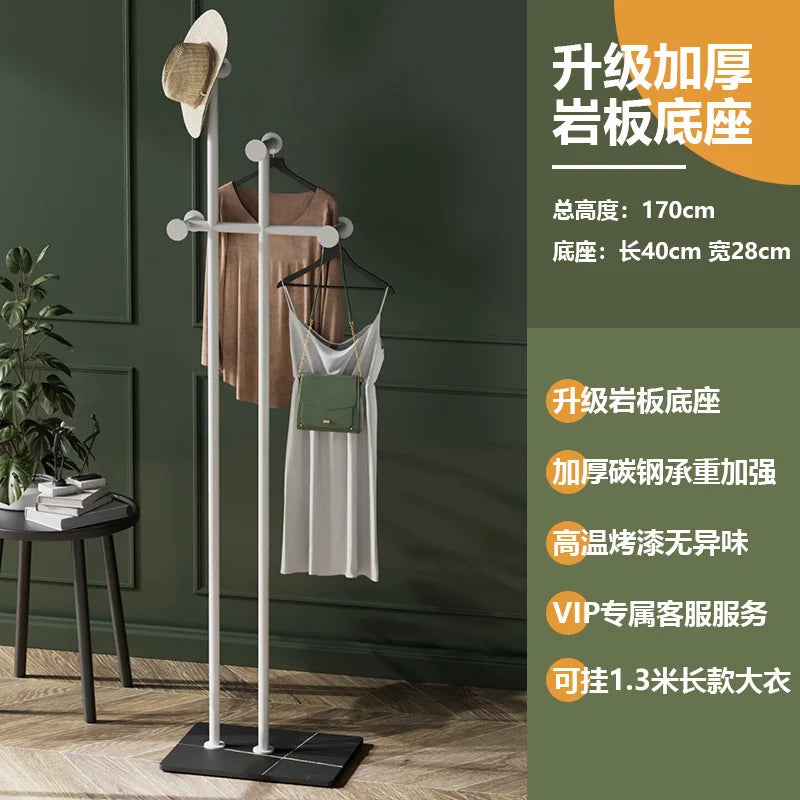 porte-vêtements en fer forgé pour une décoration élégante et moderne
