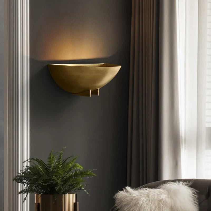 lampe de chevet en cuivre design luxe pour intérieur élégant - vue 2 sur 8
