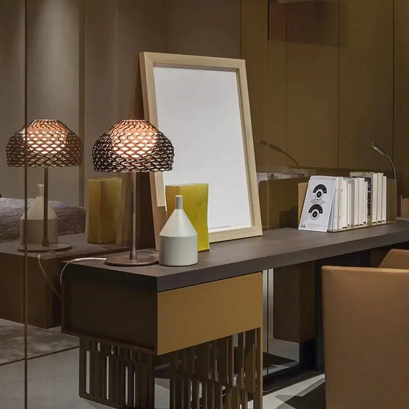 lampe de bureau design italienne moderne pour intérieur élégant - vue 9 sur 8