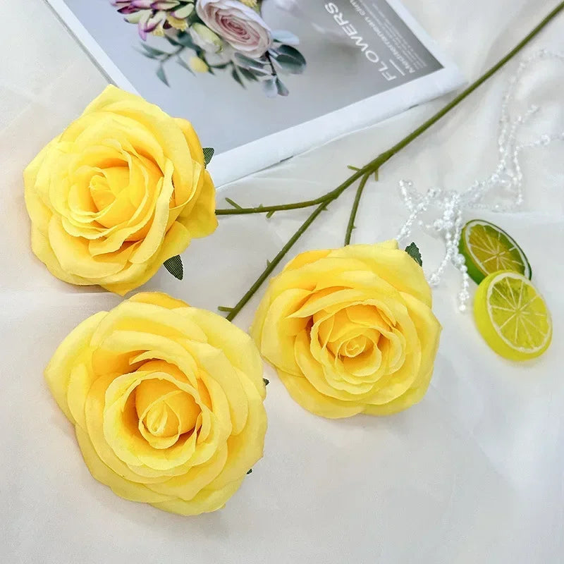 branches de roses artificielles en soie pour décoration élégante - vue 27 sur 40