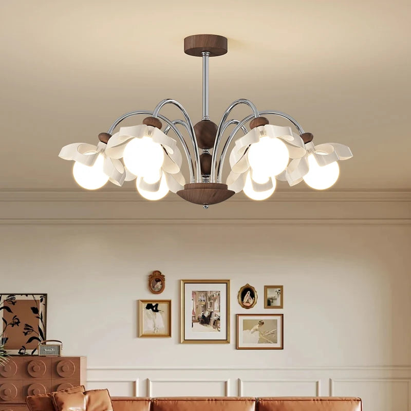lustre médiéval à fleurs style rétro pour ambiance agréable - vue 6 sur 9