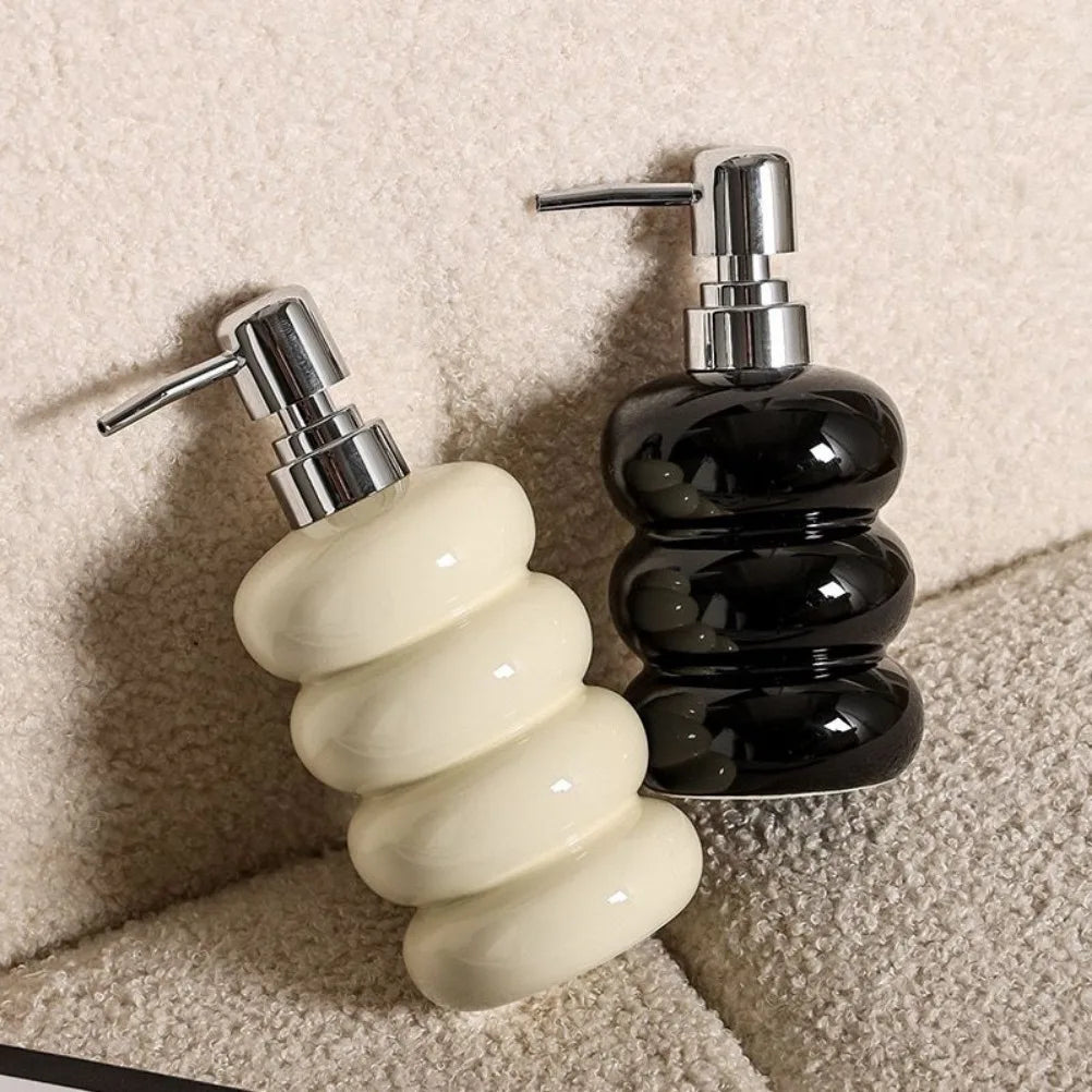 distributeur de savon en céramique style nordique forme de beignet - vue 5 sur 12