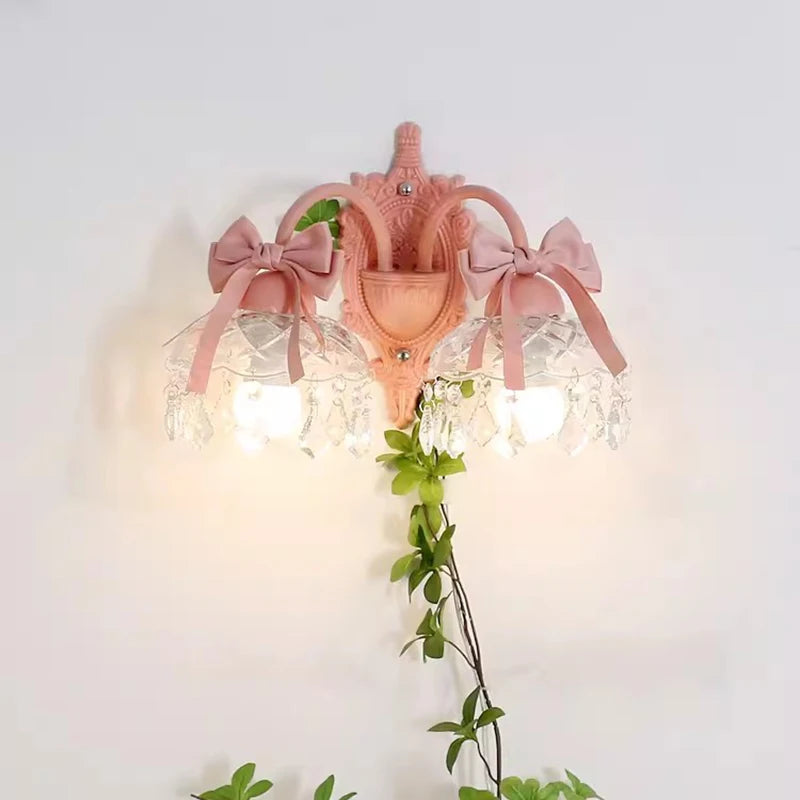 applique murale princesse en verre cristal avec nœud rose - vue 2 sur 8