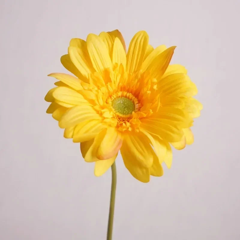Realistic artificial flowers for weddings and festive decoration - vue 11 sur 13
