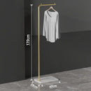 porte-vêtements nordique léger et moderne pour rangement élégant