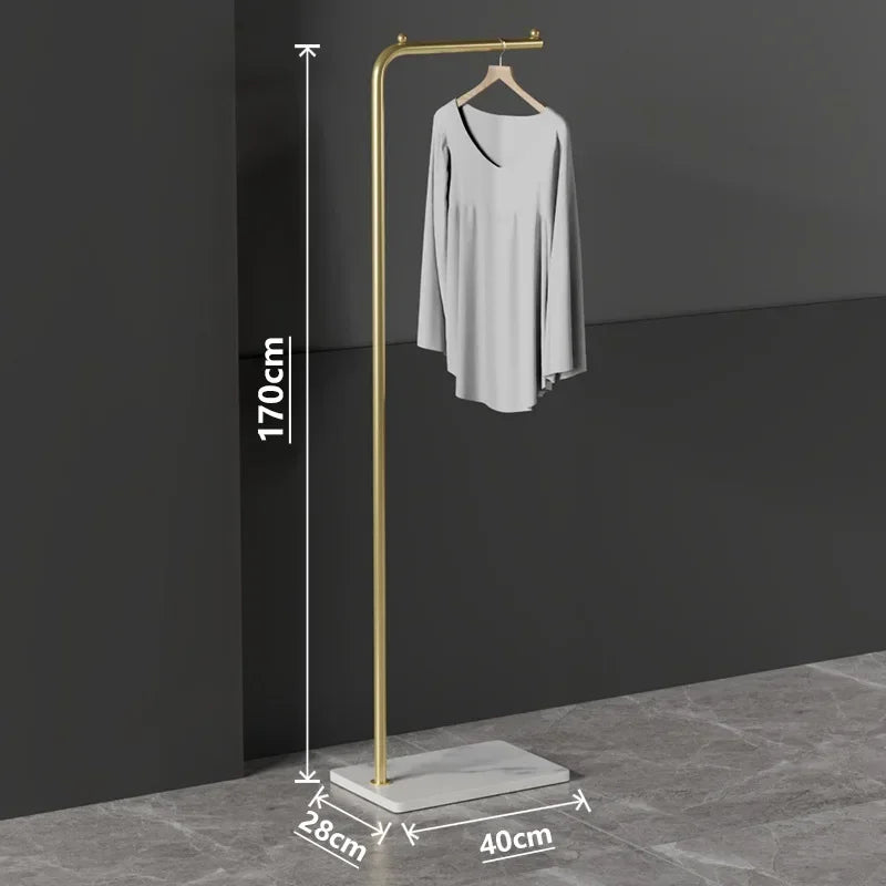 porte-vêtements nordique léger et moderne pour rangement élégant