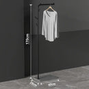 porte-vêtements nordique léger et moderne pour rangement élégant