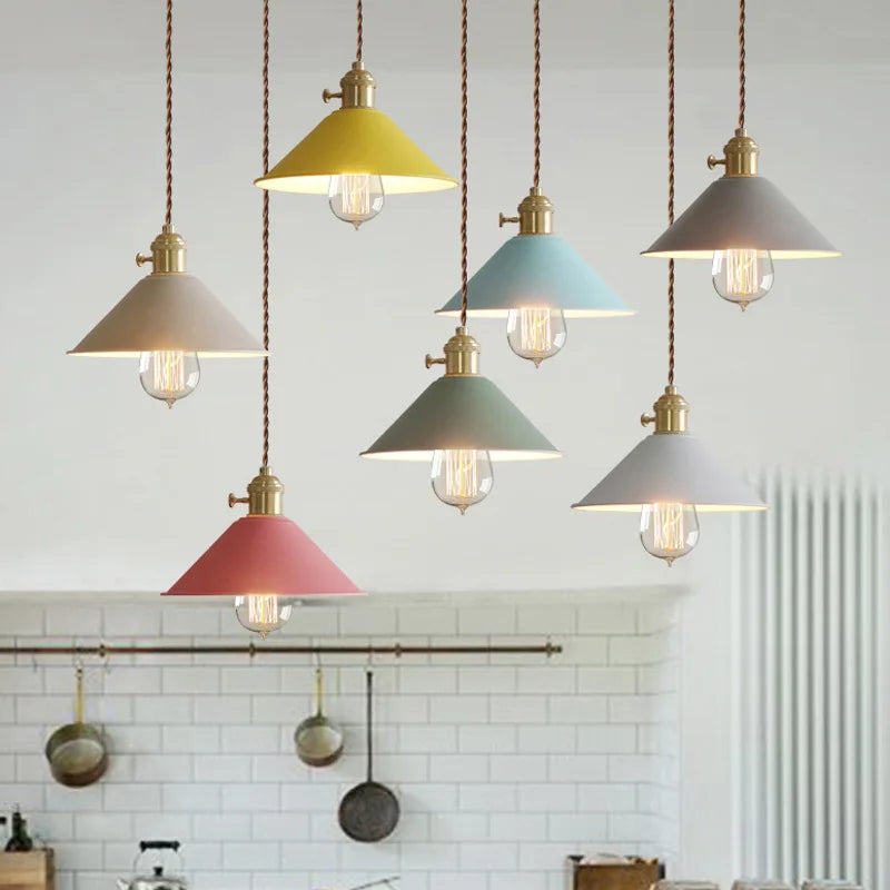 Nordique Macaron Coloré LED suspension Simple en fer forgé luminaria intérieur salon chambre suspension lampe décor à la maison lustre