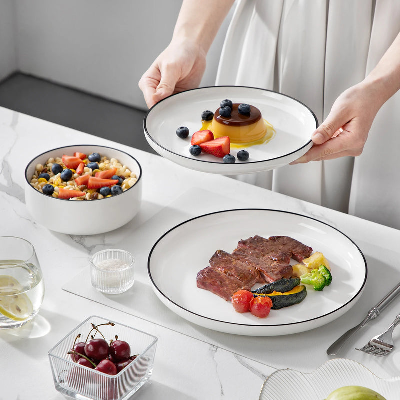 Service de table porcelaine bordure style moderne 4 personnes