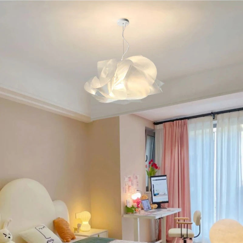 lustre en forme de fleur pour chambre d'enfant romantique - vue 4 sur 8