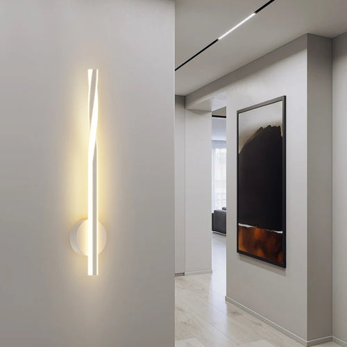 Minimalist LED wall light for modern indoor lighting - vue 4 sur 12