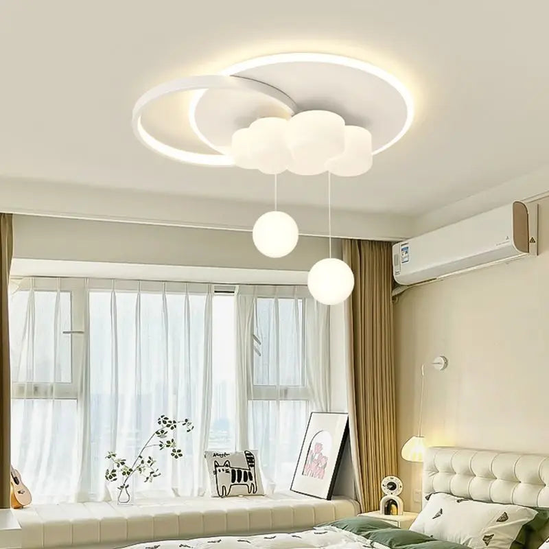 plafonnier minimaliste avec bulle suspendue et lustre en nuage - vue 5 sur 13