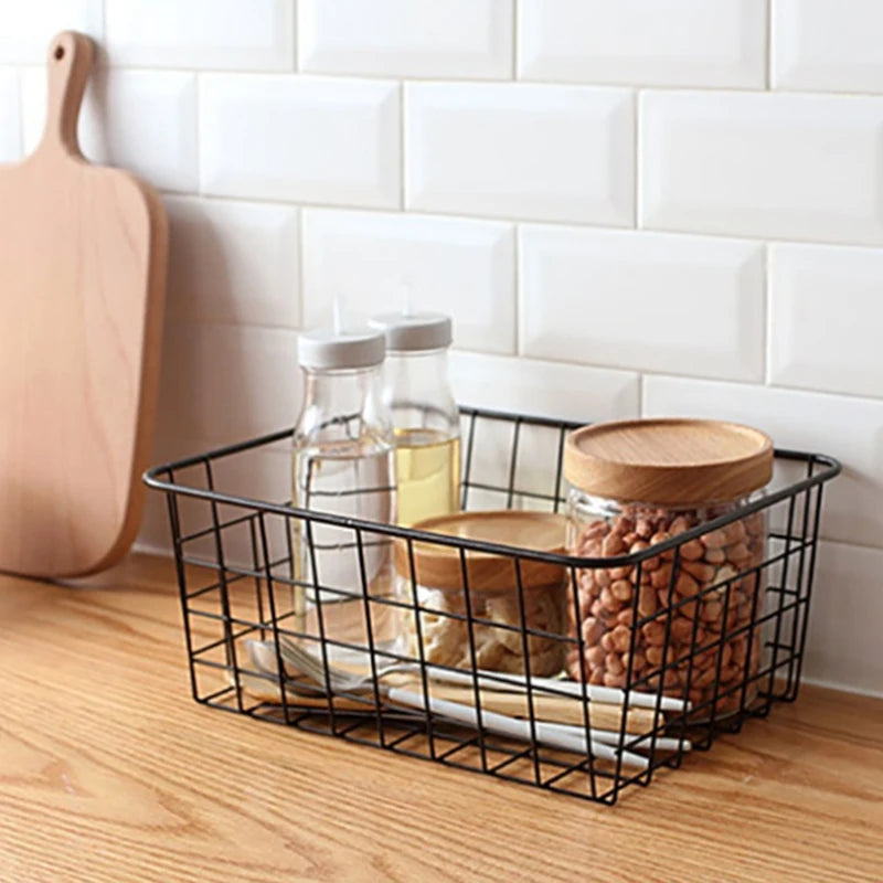 panier de rangement en métal pour organiser vos espaces - vue 5 sur 6