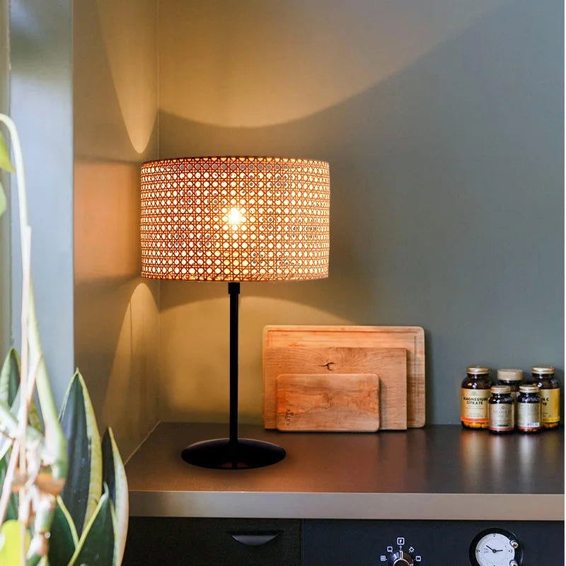 lampadaire en rotin style rural créatif pour intérieur - vue 4 sur 8