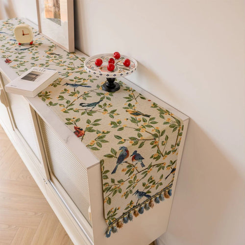 Chemin de table jacquard nordique animaux avec pompons
