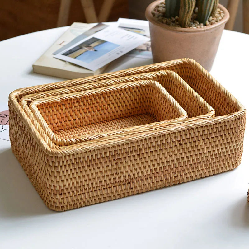 paniers rectangulaires en rotin tissés à la main pour rangement et décoration - vue 4 sur 8
