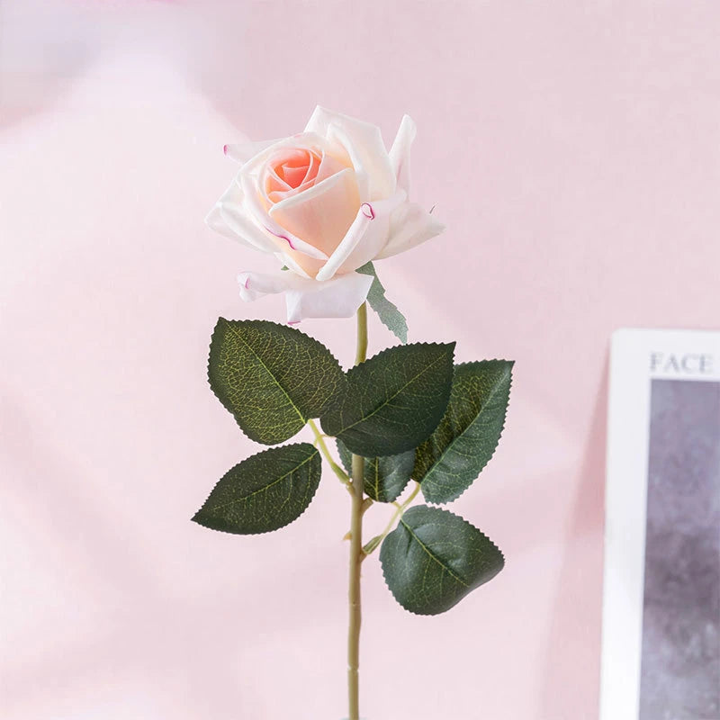 Realistic artificial roses for interior decoration - vue 13 sur 13