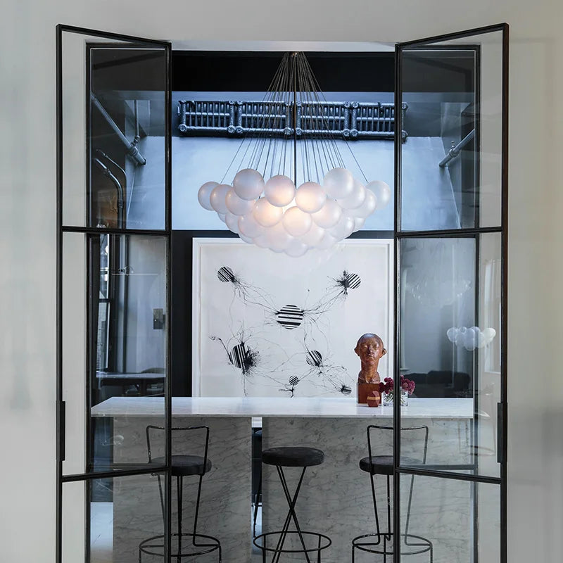 lustre moderne en verre à bulles pour bar et boutique - vue 3 sur 10