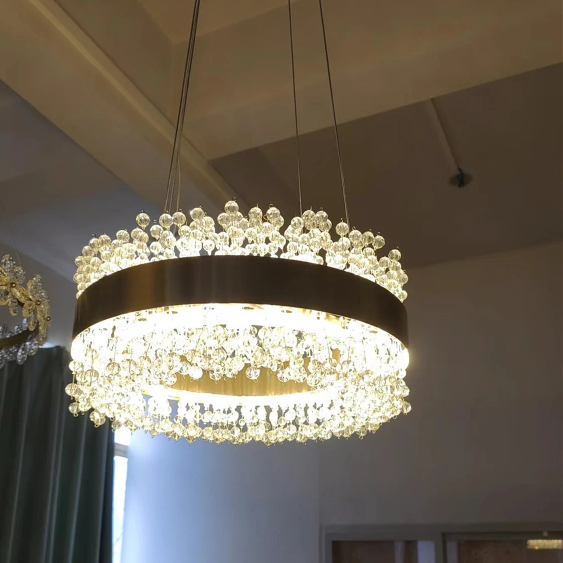 lustre moderne en cristal avec métal doré réglable - vue 3 sur 12