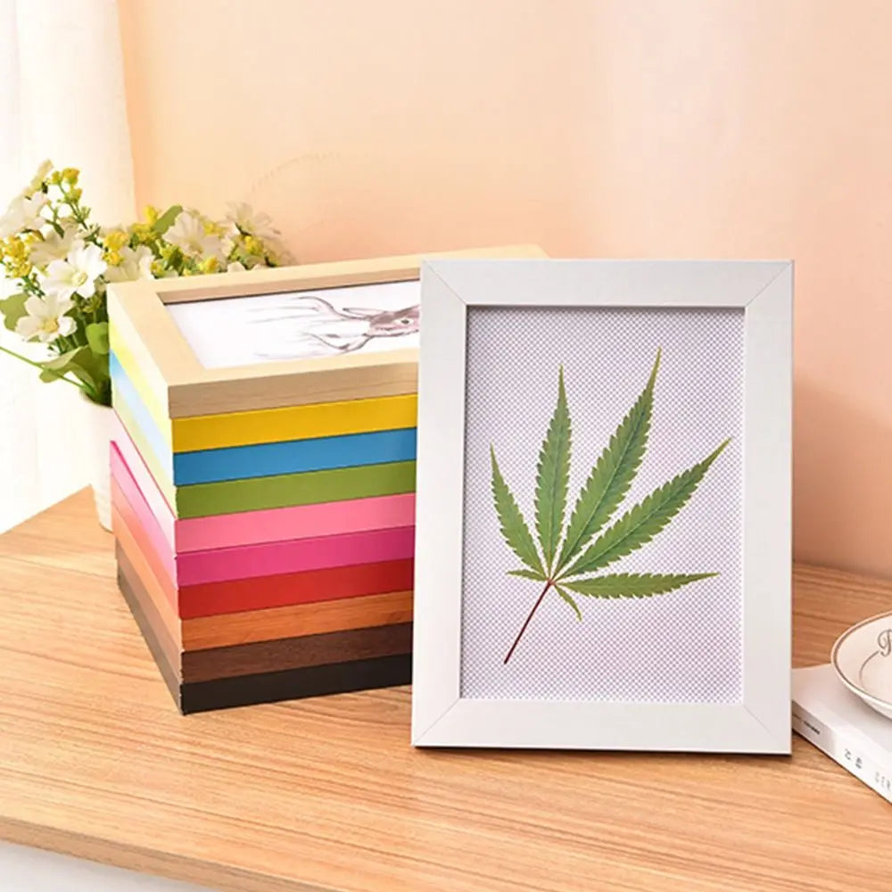 Handcrafted colourful photo frame for DIY display and home decor - vue 4 sur 16