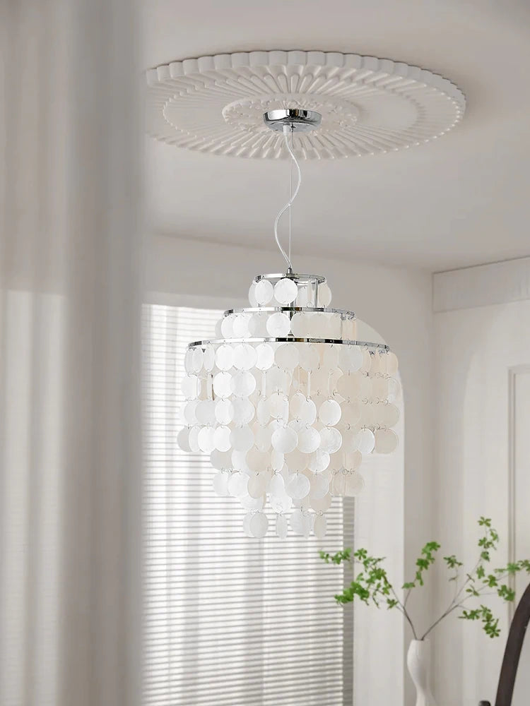 lustre en coquillage romantique avec carillon éolien style nordique décoratif - vue 4 sur 11