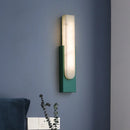 applique murale moderne en résine pour intérieur élégant